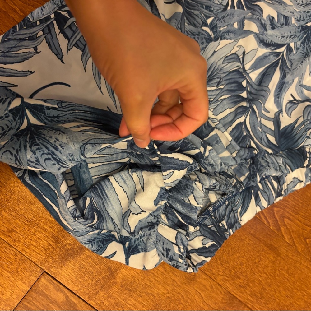 Patterned Shorts - Picture 4 of 4